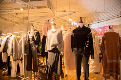 时尚橱窗 鞋帽零售的视觉营销艺术